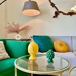 Jolan * Budapest