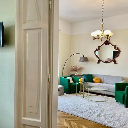 Apartment Jolan
