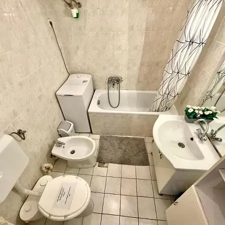 Jolan * Budapest